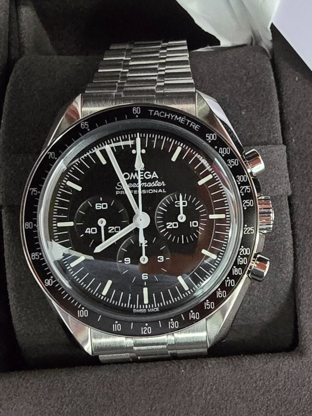 Omega Speedmaster Proffesional Moonwatch - Picture 2 of 4